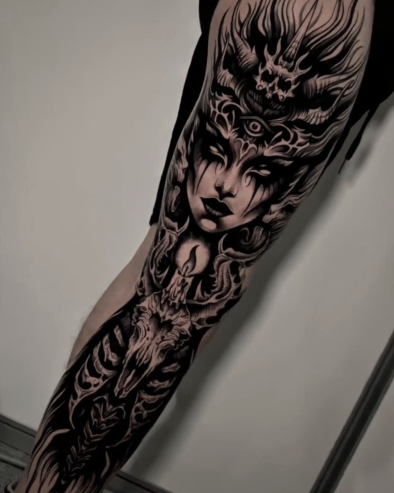 Anis — Tatau Tattoo Studio